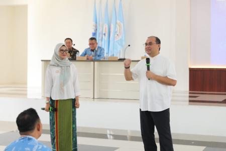 Erzaldi-Melati Ajak Mahasiswa Kampus Putih ICI Tingkatkan Keilmuan Global