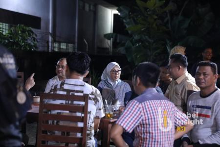 Erzaldi-Melati 'Nongki' Bareng Mahasiswa dan Pemuda Kreatif