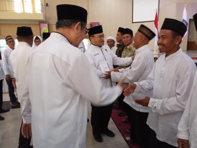 IPHI Babel Serahkan Santunan untuk 47 Pemuka Agama